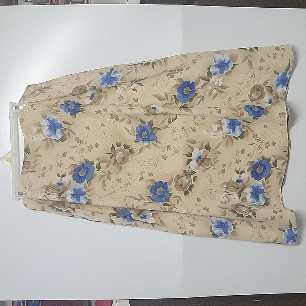 Jaclyn Smith Classic X Large Maxi Skirt w left side zipper - Picture 2 of 5